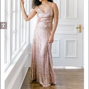 Revelry Hazel Sequin Dress
Color- Matte Rose Gold
Size- 12